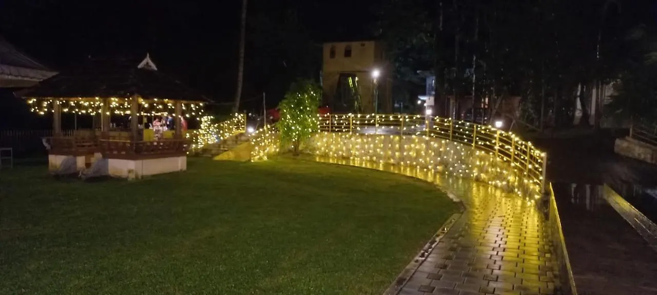 Bed & Breakfast Sparrow Vale Resort Kotamangalam